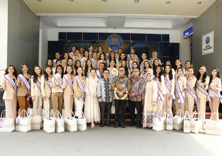 Puteri Indonesia 2025 Siap Jadi Role Model Hidup Sehat Tanpa Narkoba